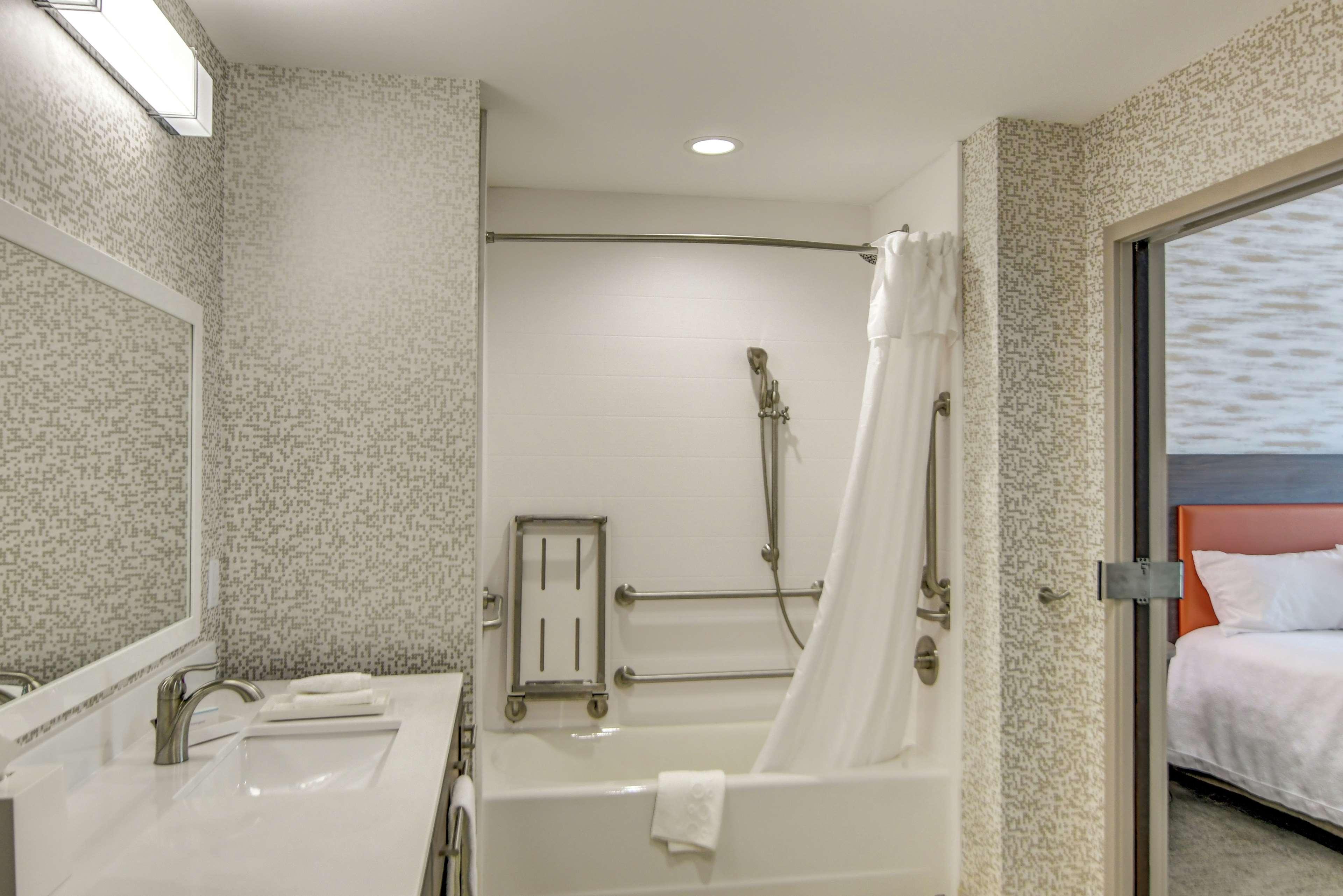 Home2 Suites By Hilton Foley Exterior photo