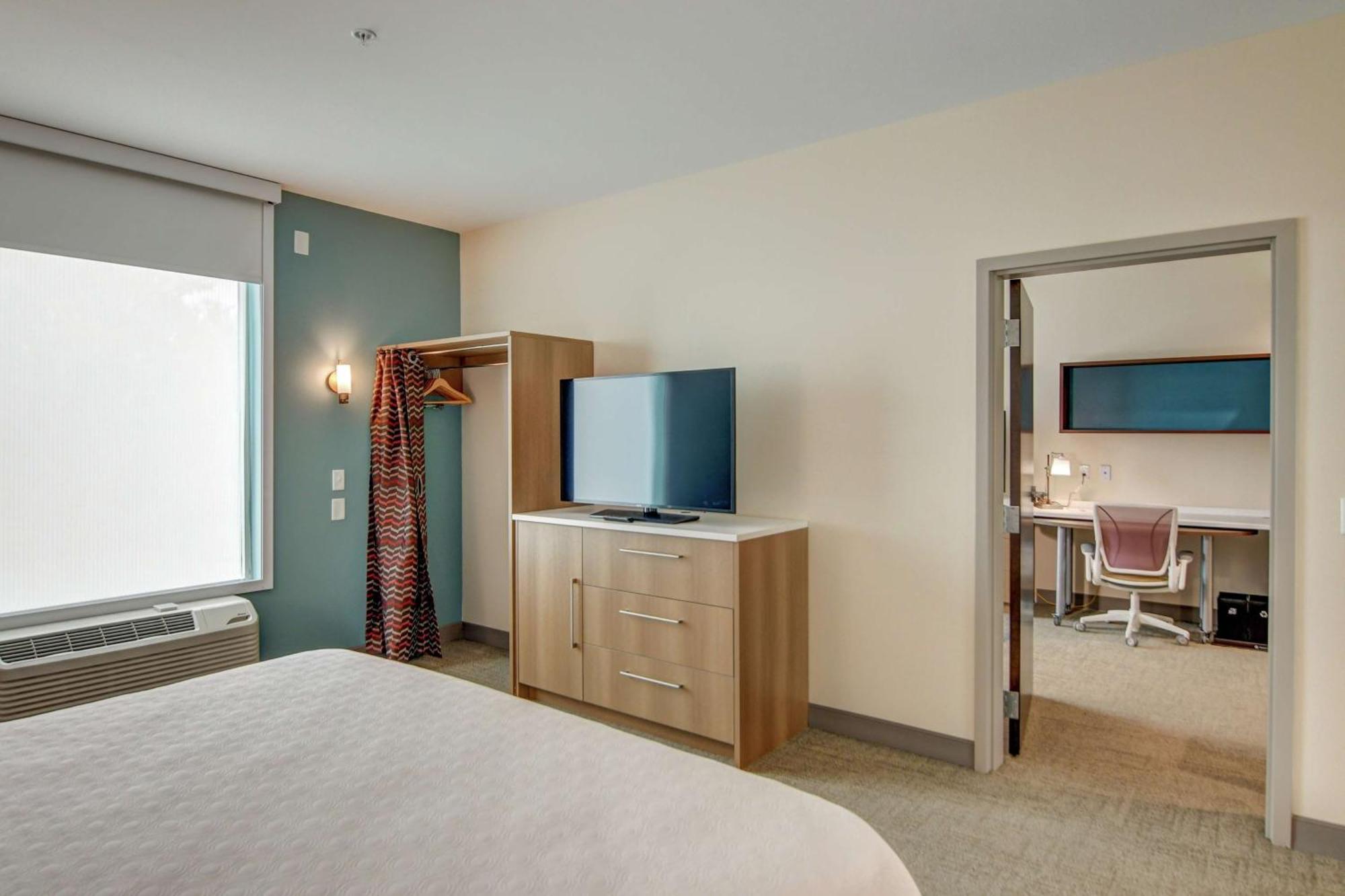 Home2 Suites By Hilton Foley Exterior photo
